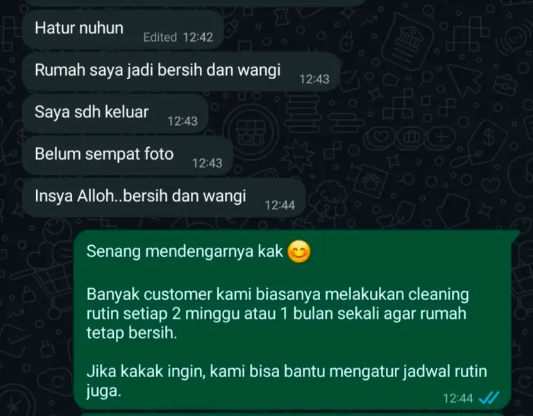 Screenshot percakapan WhatsApp pelanggan